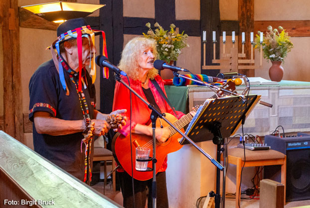 Konzert in Alt Placht, Kirchlein im Gr&uuml;nen